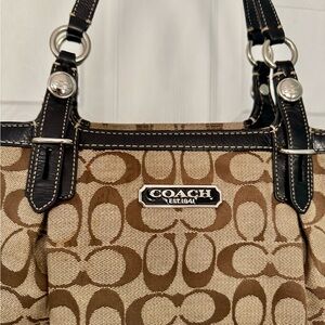 Coach Jacquard & Leather Logo Tan & Brown Shoulder bag F16566